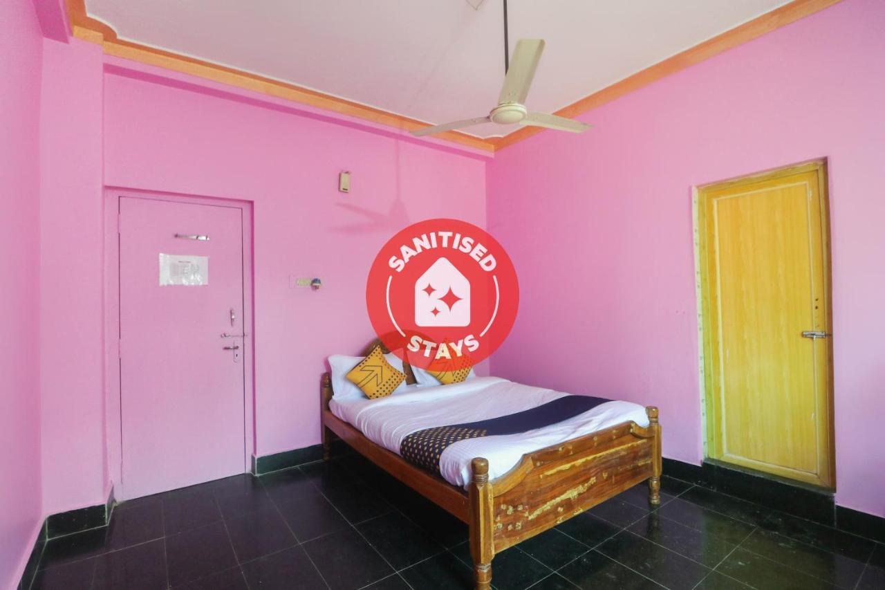 Spot On 65043 Hotel Kalinga Palace Kendrapara Exteriér fotografie
