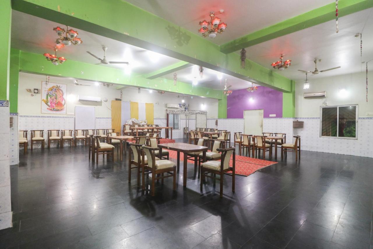 Spot On 65043 Hotel Kalinga Palace Kendrapara Exteriér fotografie